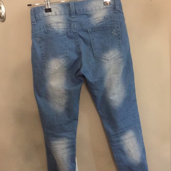 VIP Jeans Light Blue Washed Out Jeans - Picture 3 of 3